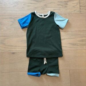 Childhood clothing green Colorblock short sleeve set, size 3T